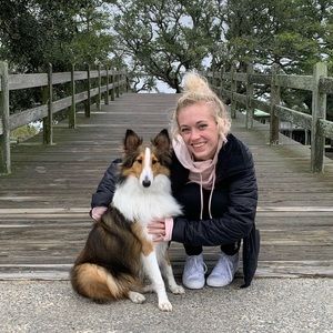 Meet your Posher, Kelli